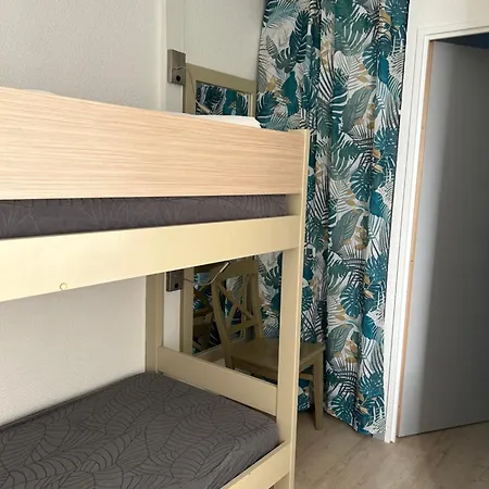 Domaine Valescure Vue Piscine Appartement *